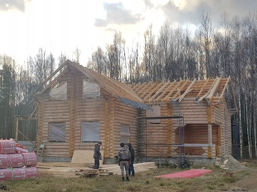 Монтаж кровли из металлочерепицы в Гродно